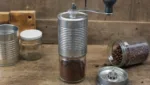 DIY Kaffeemuehle mit recycelten Materialien selbst herstellen